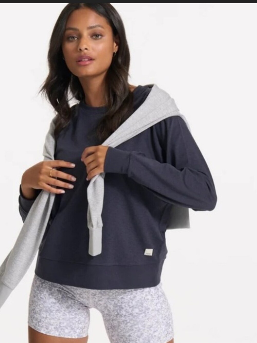 Vuori Women’s Long Sleeve Halo Crew Heathered Navy Small